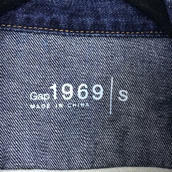 GAP Distressed Jean Jacket Denim Blue Small S - Picture 4 of 8